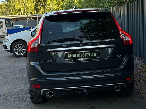 Volvo XC60 5 of 15