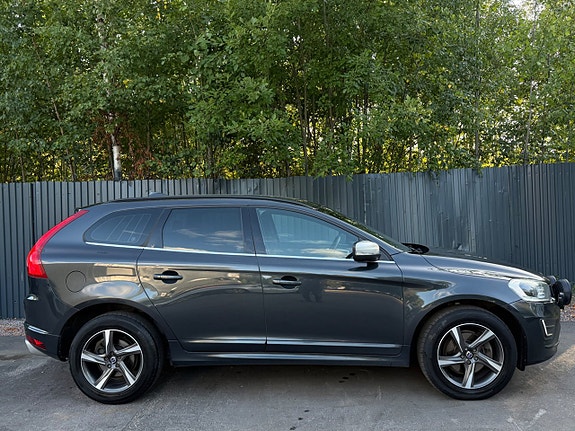 Volvo XC60 7 of 15