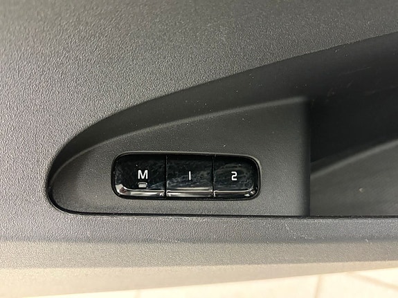 Polestar 2 5 of 19