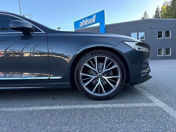 Volvo V90 5 of 28