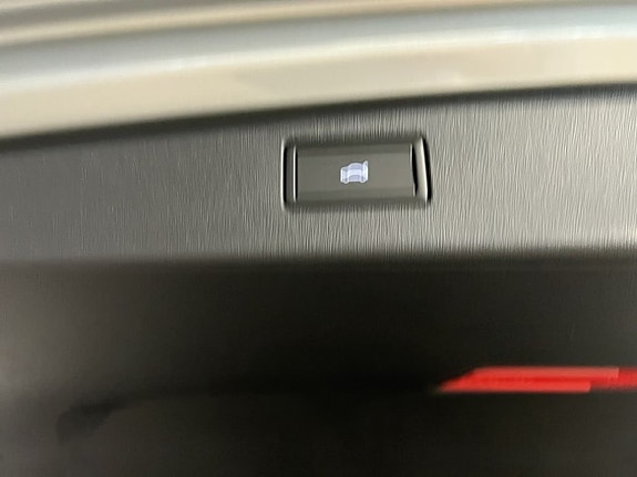 Volkswagen Tiguan 8 of 22