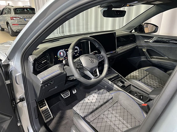 Volkswagen Tiguan 15 of 22