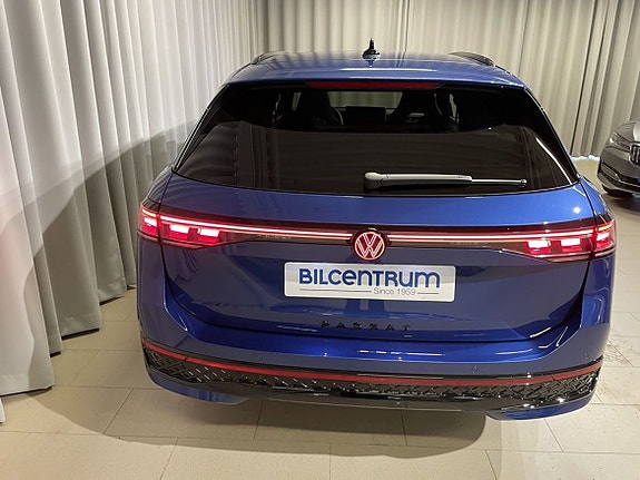 Volkswagen Passat 7 of 18