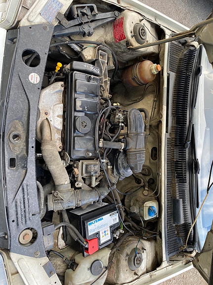 Peugeot 205 4 of 10