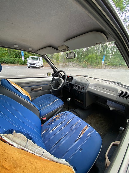 Peugeot 205 6 of 10