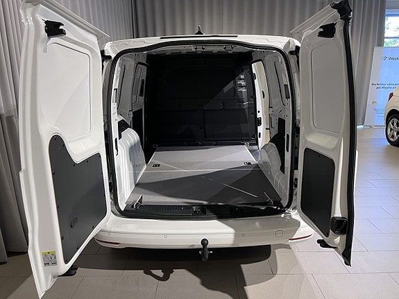 Volkswagen Caddy Maxi 13 of 17
