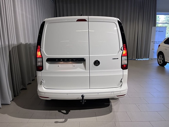 Volkswagen Caddy Maxi 14 of 17