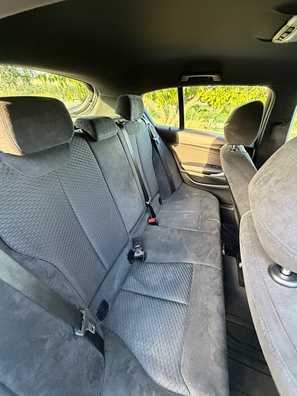 BMW 118d 10 of 11