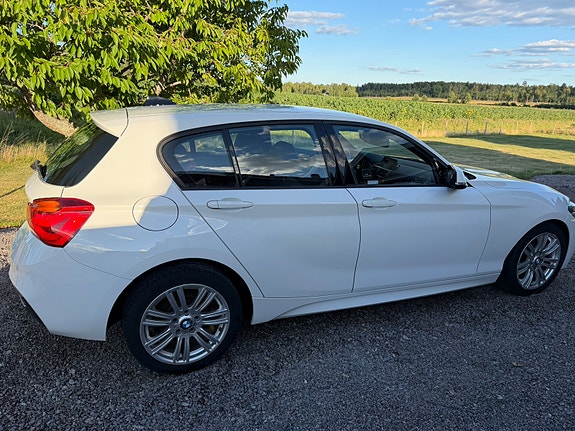 BMW 118d 5 of 11