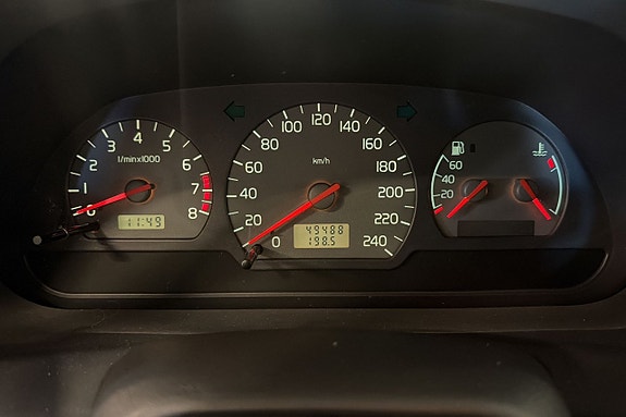 Volvo S40 11 of 11