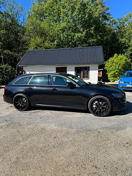 Audi S6 2 of 13