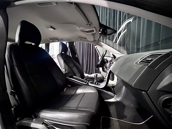 Volvo V50 15 of 20