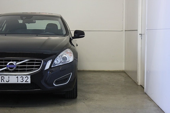 Volvo S60 4 of 20