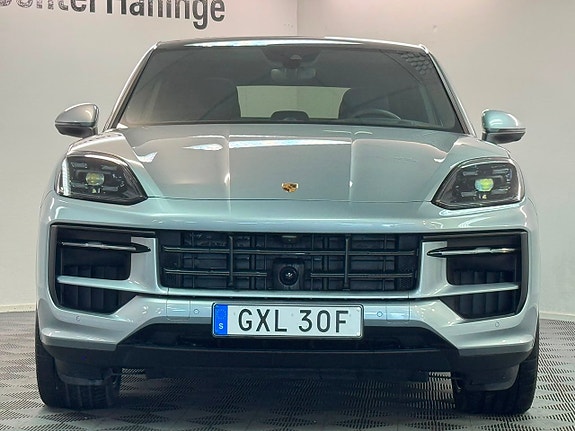 Porsche Cayenne Coupe 5 of 13
