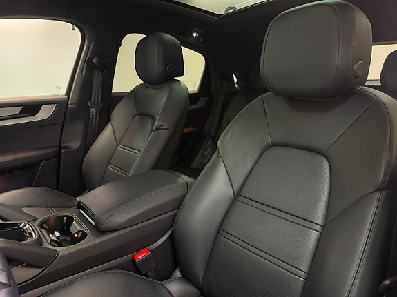 Porsche Cayenne Coupe 13 of 13