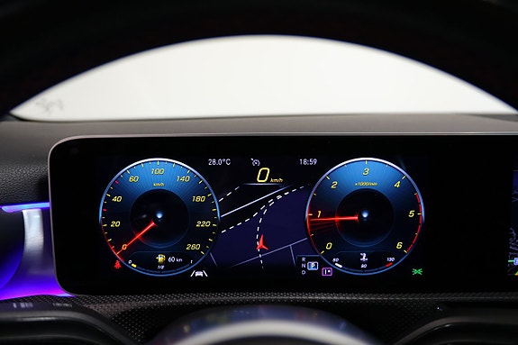 Mercedes-Benz A180 d 23 of 24