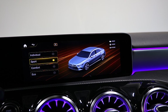 Mercedes-Benz A180 d 20 of 24
