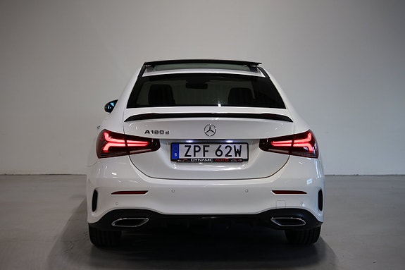 Mercedes-Benz A180 d 7 of 24