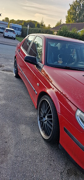 Saab 9-5 2 of 7