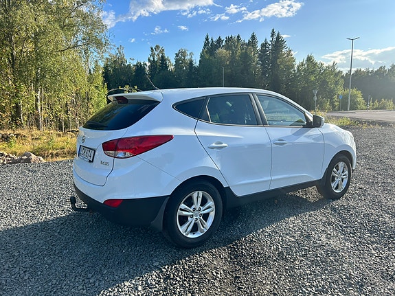 Hyundai ix35 3 of 8