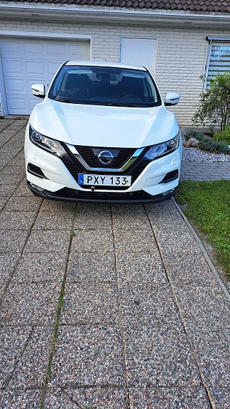 Nissan Qashqai 2 of 10