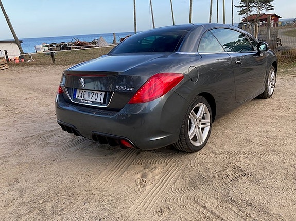Peugeot 308 4 of 6