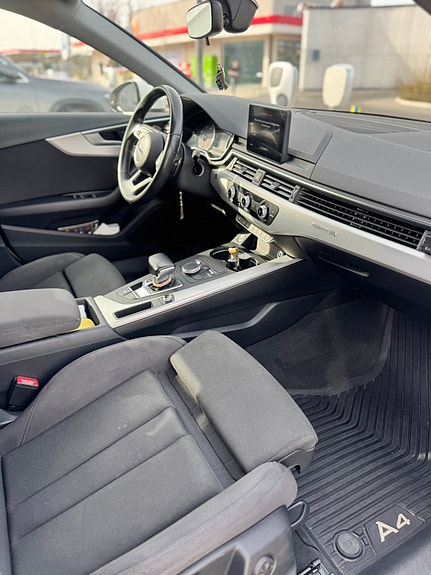 Audi A4 3 of 14