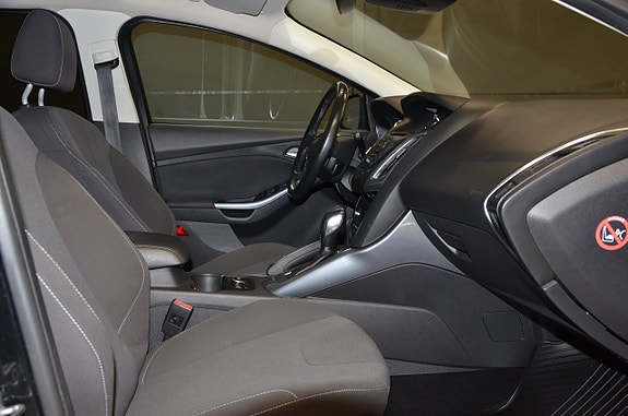 Ford Focus 13 of 18