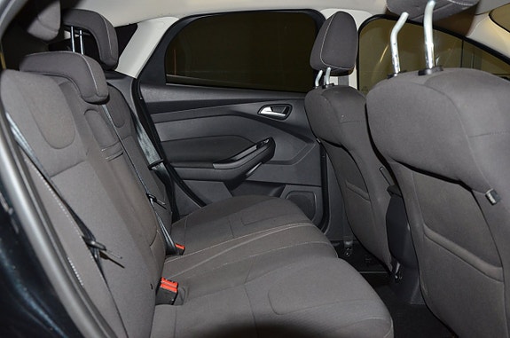 Ford Focus 14 of 18