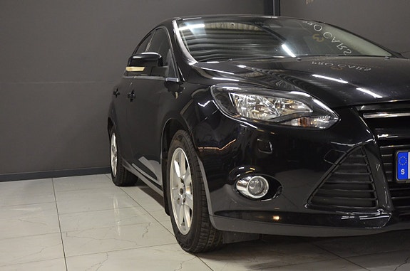 Ford Focus 2 of 18