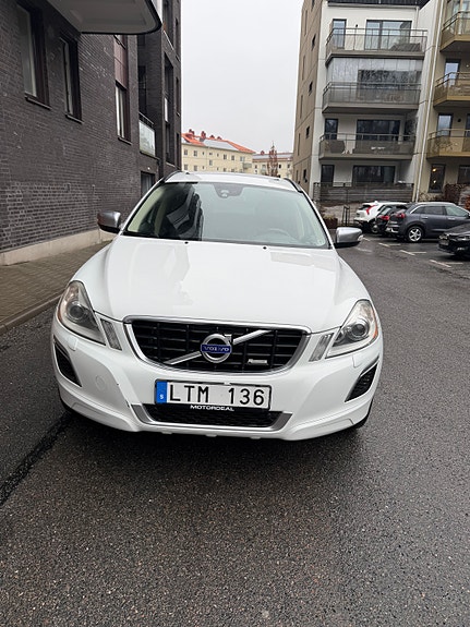 Volvo XC60 11 of 11