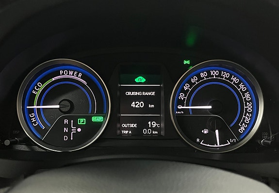 Toyota Auris 13 of 23