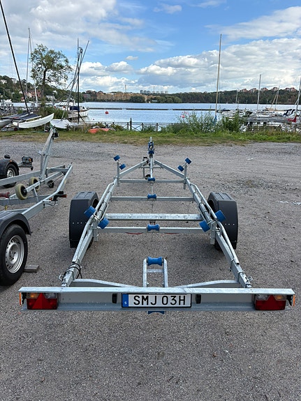 Höstpris!! BRIG Eagle 650 (2016) – Svart/Svart, 220h (80 km/h-trailer ingår) 8 of 8