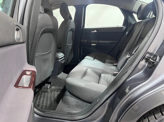 Volvo S40 14 of 19