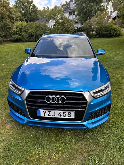 Audi Q3 3 of 9