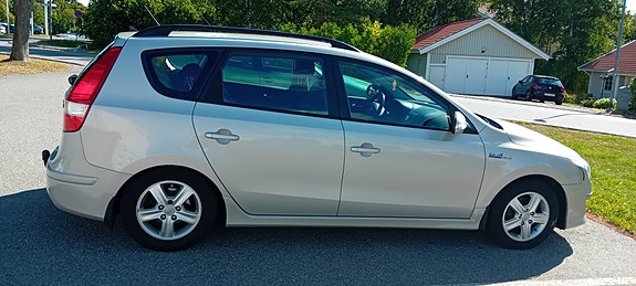 Hyundai i30 3 of 6