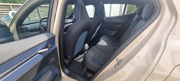 Volvo EX30 9 of 11