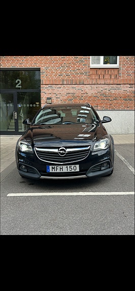 Opel Insignia Country Tourer 5 of 14