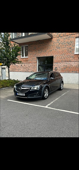 Opel Insignia Country Tourer 3 of 14