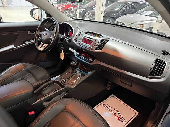 Kia Sportage 7 of 9