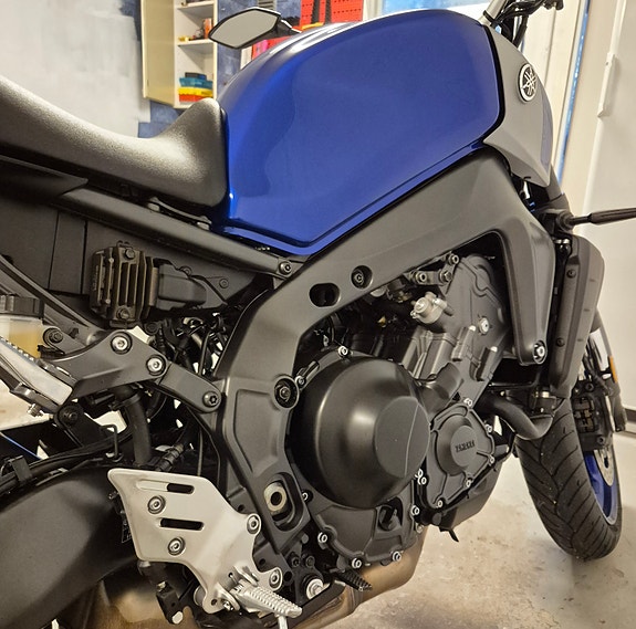 Yamaha MT-09 5 of 8