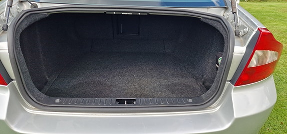 Volvo S80 7 of 17