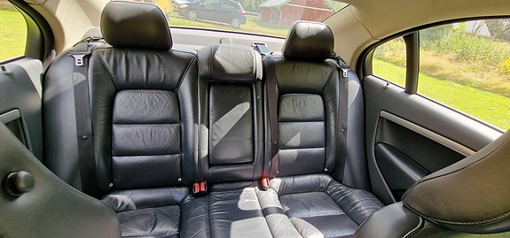 Volvo S80 13 of 17