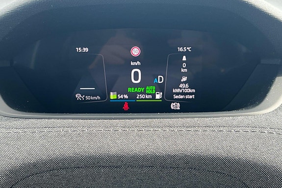 Skoda Enyaq 16 of 25