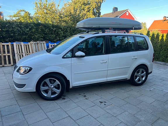 Volkswagen Touran 4 of 20