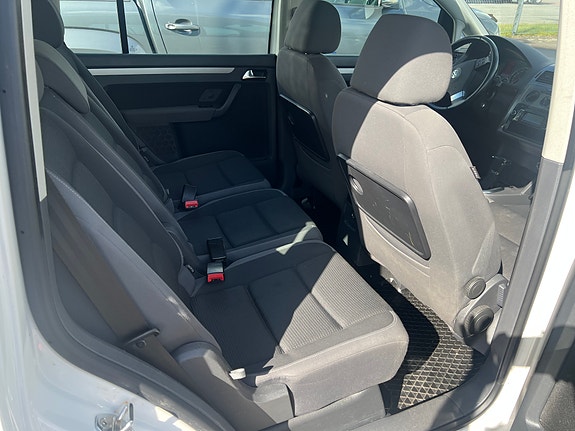 Volkswagen Touran 10 of 20