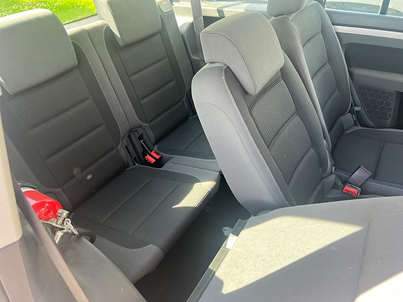 Volkswagen Touran 7 of 20
