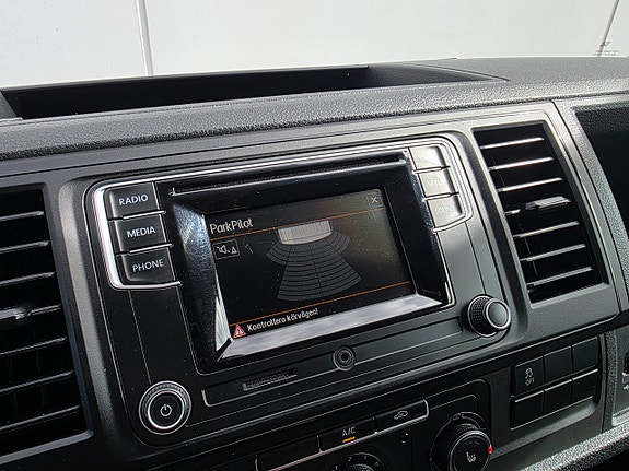 Volkswagen Transporter 9 of 13