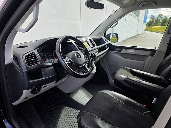 Volkswagen Transporter 6 of 13