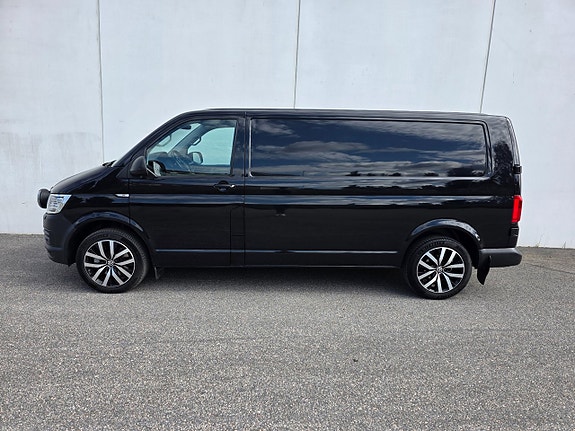 Volkswagen Transporter 3 of 13
